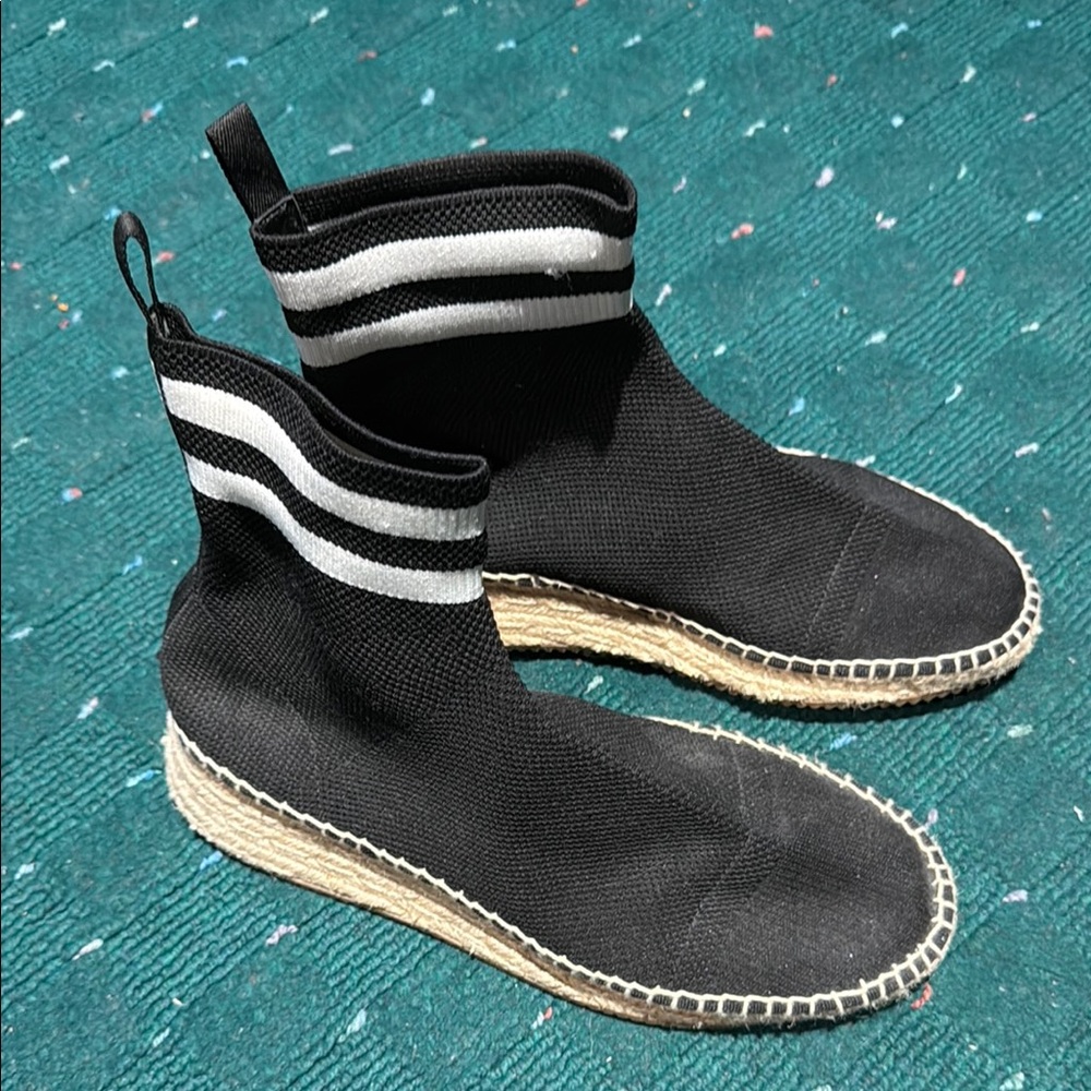 Black and White Men's Espadrille Sneakers